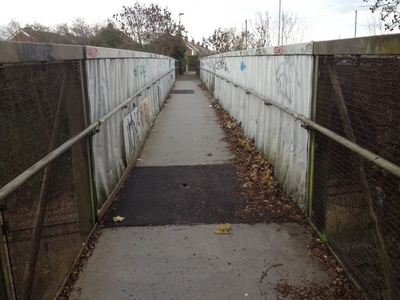 Stonesby Avenue/Aylestone Lane footbridge November 2015