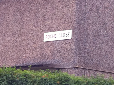 Roche Close, Eyres Monsell