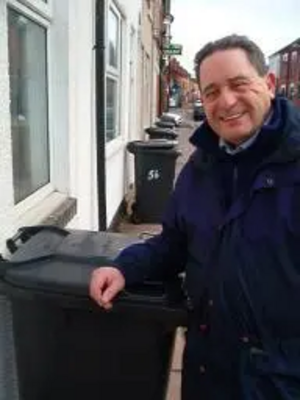 Jeff visits a wheelie bin packed pavement in Castle Ward.