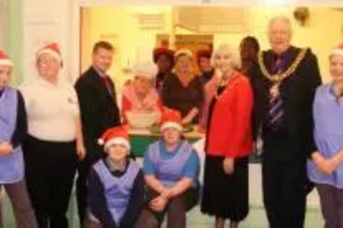 Lord Mayor with Mayoress, Cllr. Dale Keeling, Luncheon Club members and Samworth Academy children